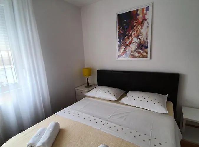 Apartment Tina
